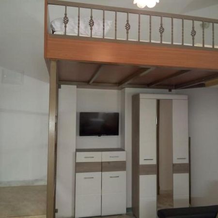 Apartment Niva Split Exterior photo